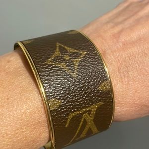 ❤️🔥It’s back! Repurposed LV Huge Cuff Bracelet!